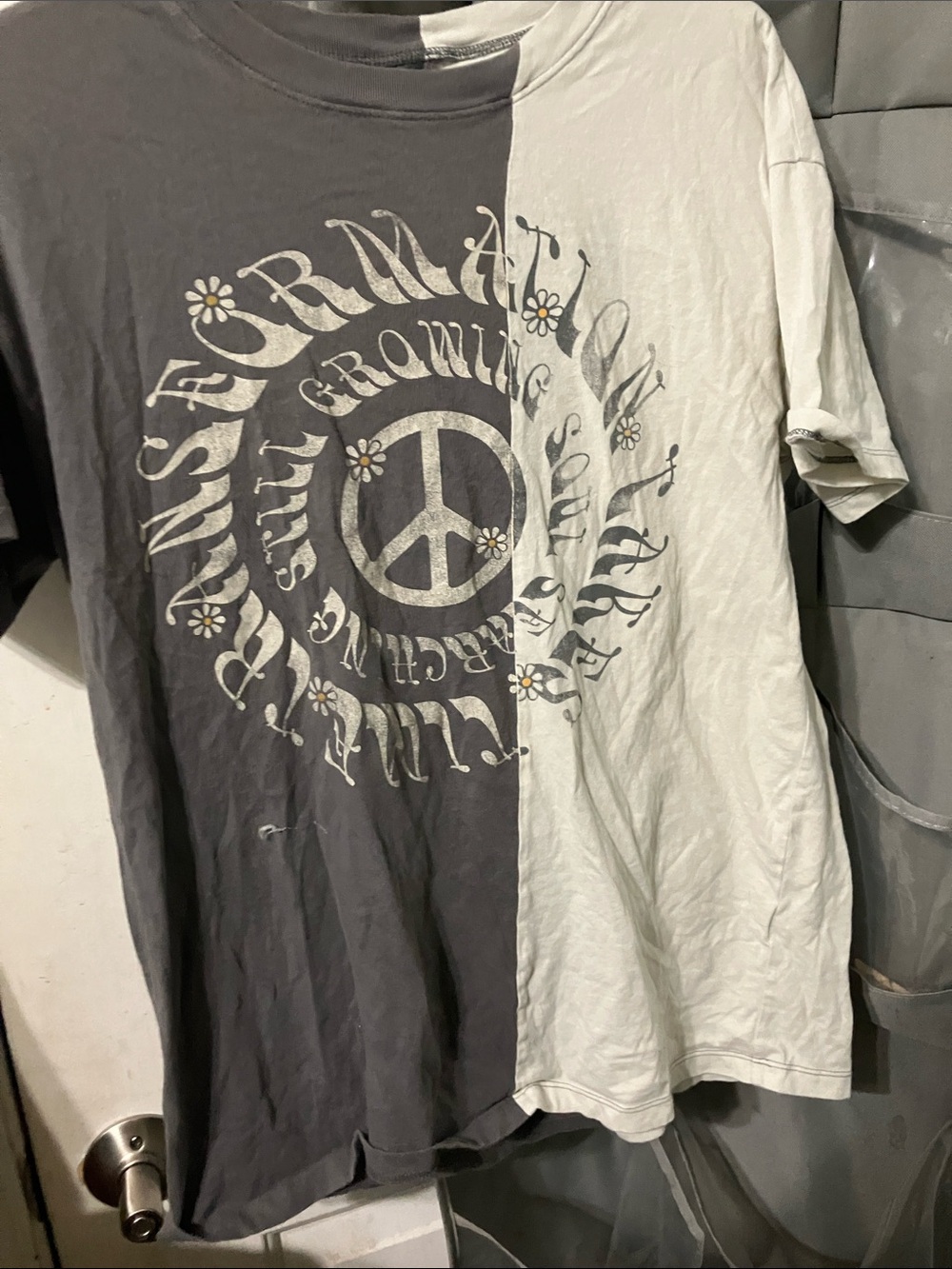 Hollister Two-Tone Gray and White Peace Graphic Tee